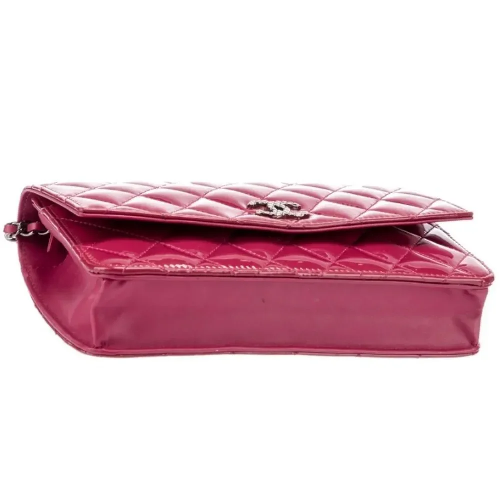 Auth Chanel Brilliant Pink Quilted Patent Leather Wallet on Chain (WOC) Clutch
